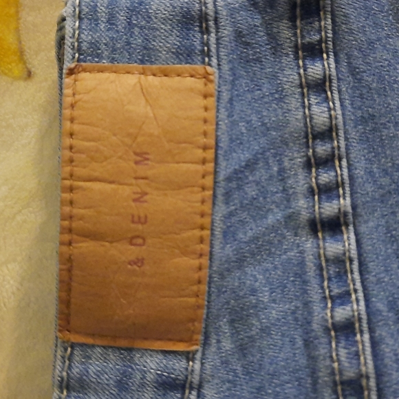 & Demin jeans - Picture 2 of 3